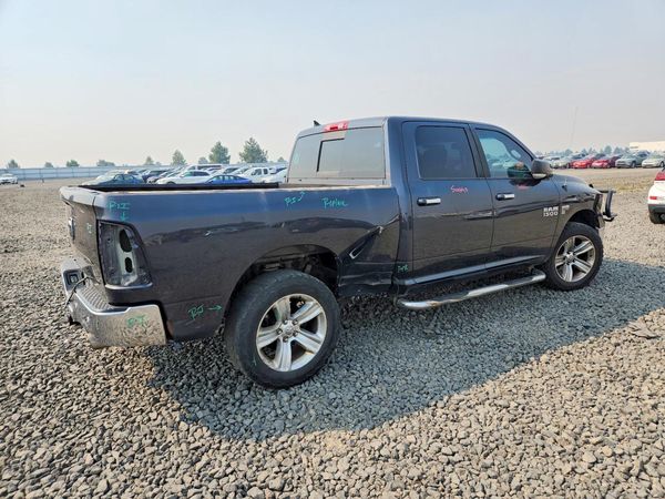 2014 RAM 1500 SLT