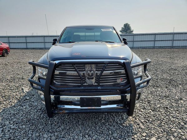 2014 RAM 1500 SLT
