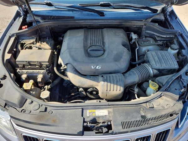 2015 JEEP GRAND CHEROKEE LAREDO 4X4