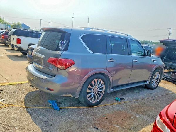 2016 INFINITI QX80
