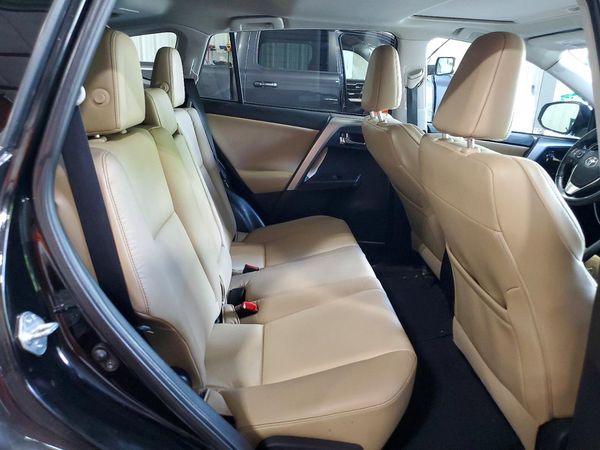 2015 TOYOTA RAV4 Limited (G Grade)