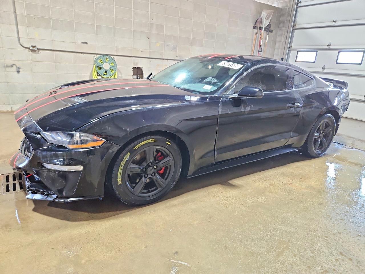2019 FORD MUSTANG I4 Coupe