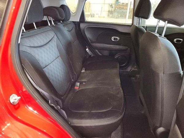 2019 KIA SOUL Base