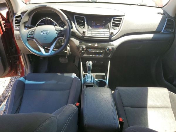 2018 HYUNDAI TUCSON SE Standard