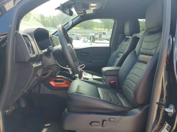 2026 NISSAN FRONTIER