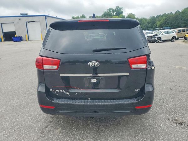 2017 KIA SEDONA LX