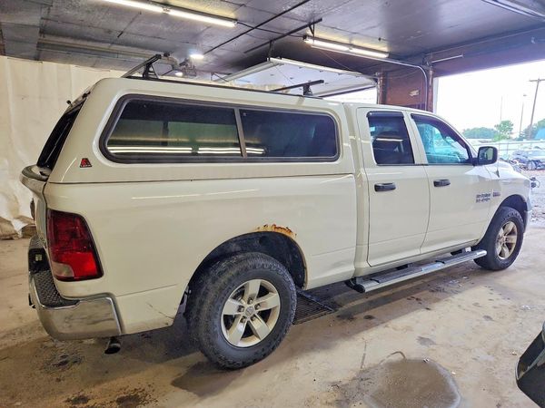 2014 RAM 1500 ST QUAD CAB 4X4