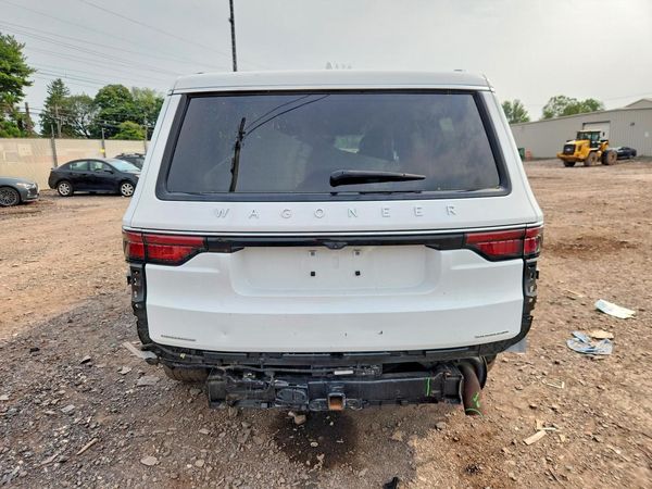 2022 JEEP WAGONEER