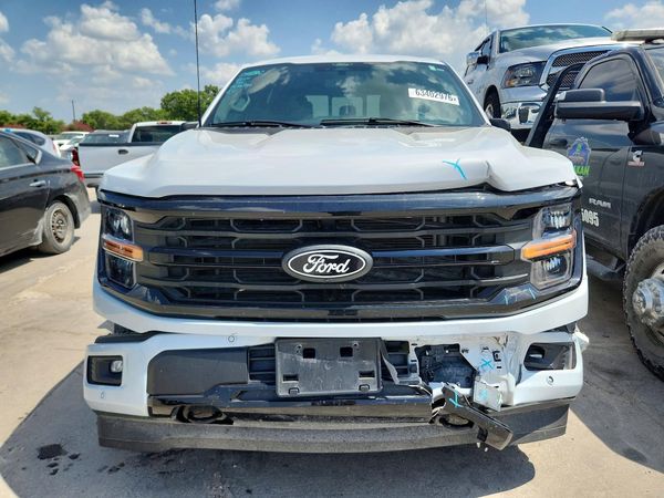 2025 FORD F150 XLT
