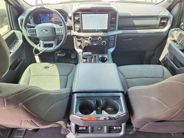 2025 FORD F150 XLT