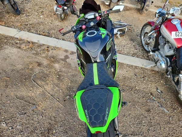 2017 KAWASAKI NINJA ZX1K — ARTF