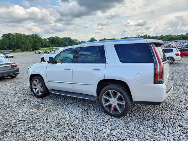 2016 CADILLAC ESCALADE