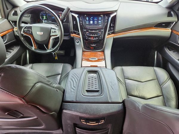 2016 CADILLAC ESCALADE