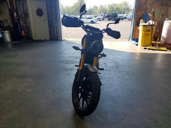 2025 TRIUMPH MOTORCYCLE SCRAMBLER