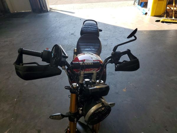 2025 TRIUMPH MOTORCYCLE SCRAMBLER
