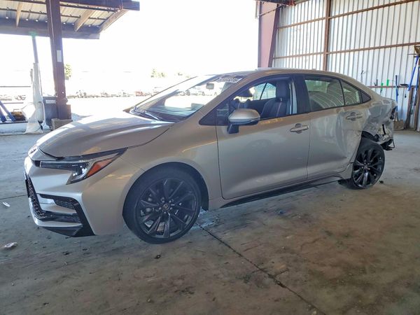 2024 TOYOTA COROLLA