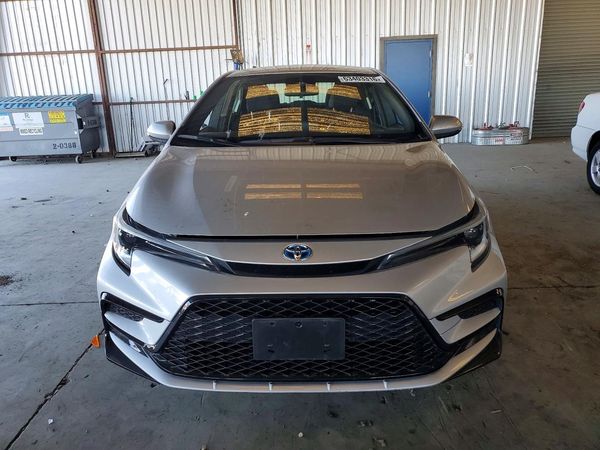 2024 TOYOTA COROLLA