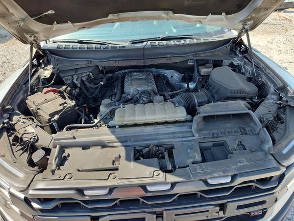 2024 FORD F150 — Engine bay