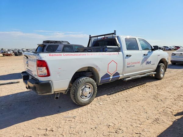 2022 RAM 2500 TRADESMAN CREW CAB 4X4