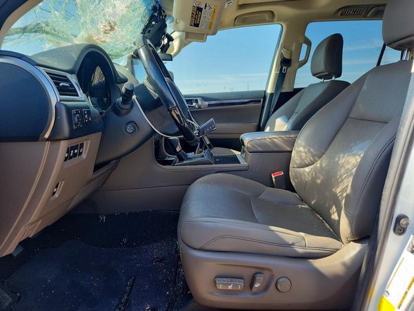 2022 LEXUS GX 460 Premium