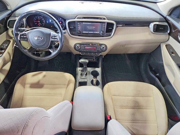 2019 KIA SORENTO
