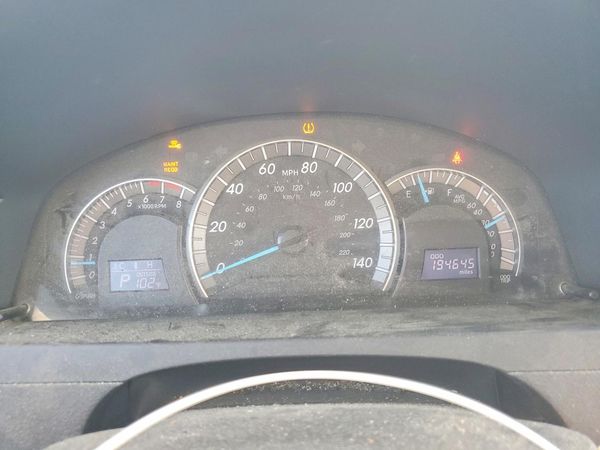 2014 TOYOTA CAMRY