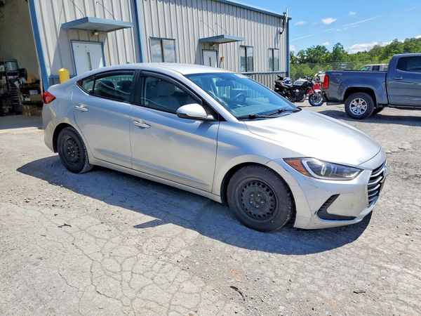 2017 HYUNDAI ELANTRA