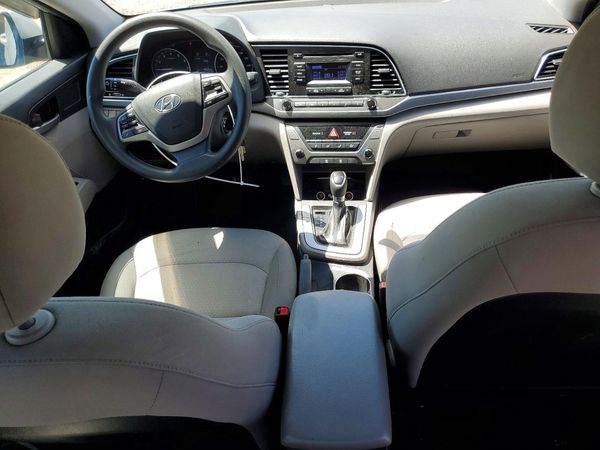 2017 HYUNDAI ELANTRA