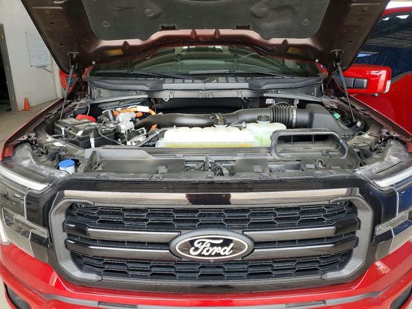 2025 FORD F150 Lariat