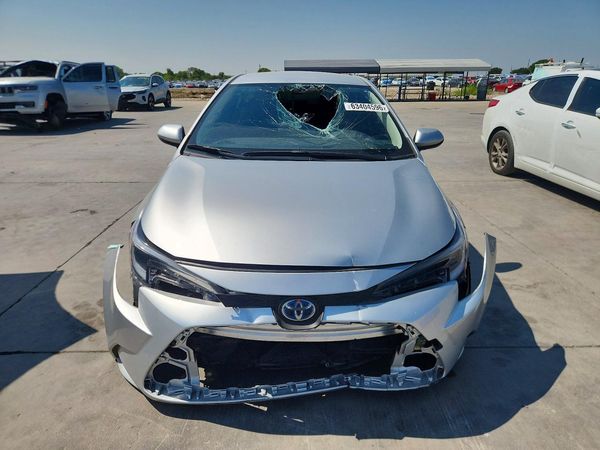 2025 TOYOTA COROLLA LE, XLE, SE