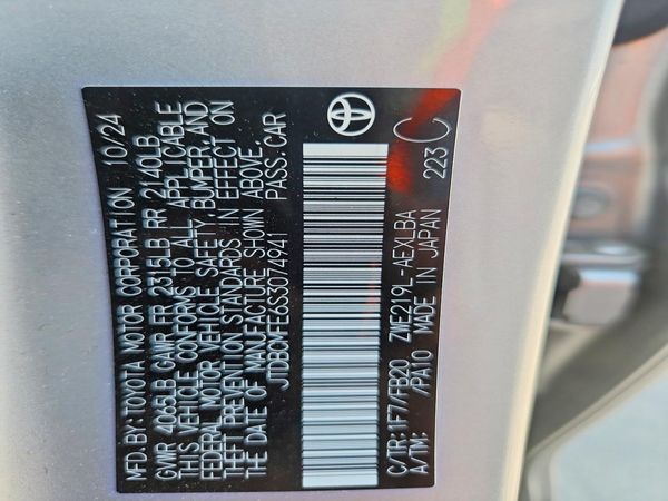 2025 TOYOTA COROLLA LE, XLE, SE