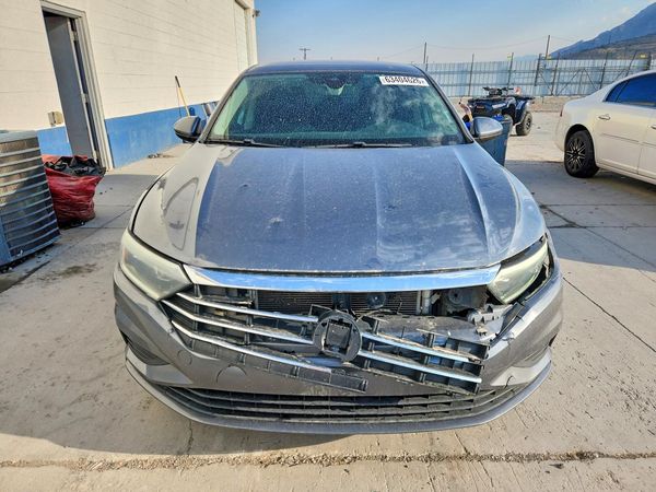 2019 VOLKSWAGEN JETTA