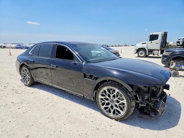 2024 GENESIS G90
