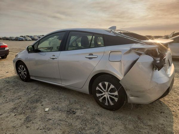2021 TOYOTA PRIUS