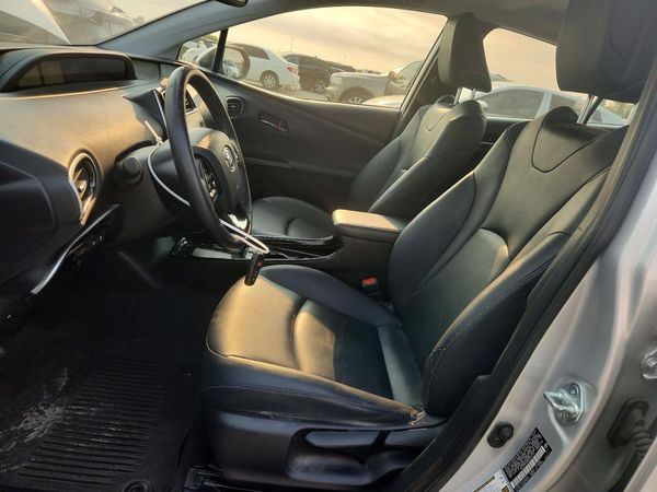 2021 TOYOTA PRIUS