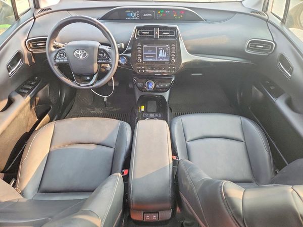 2021 TOYOTA PRIUS