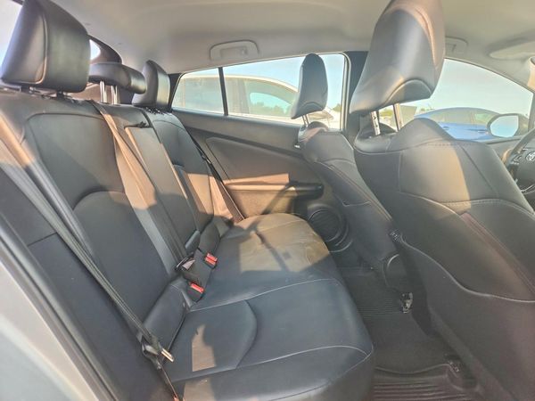 2021 TOYOTA PRIUS