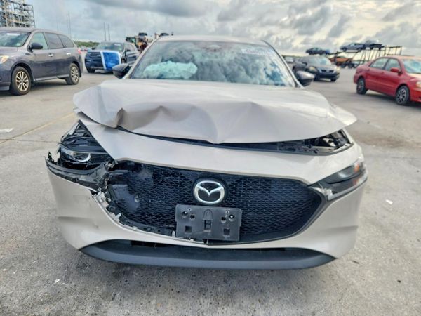 2024 MAZDA 3 Select Sport Package