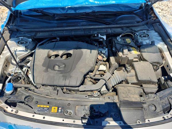 2024 MAZDA 3 Select Sport Package