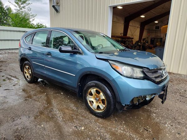 2013 HONDA CRV LX