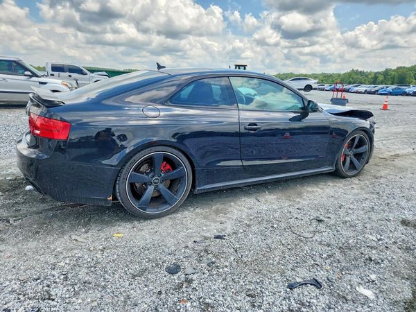 2015 AUDI RS5