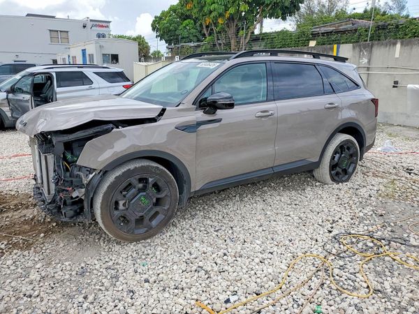2025 KIA SORENTO