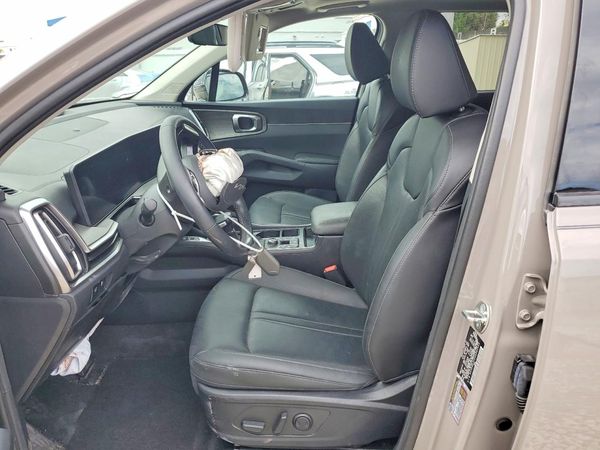 2025 KIA SORENTO