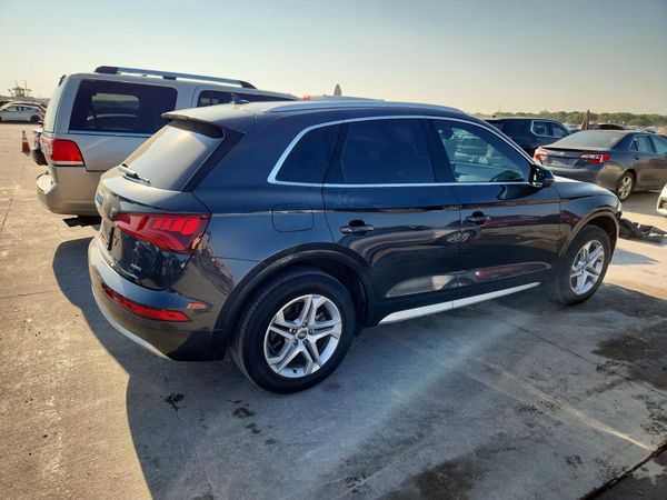 2019 AUDI Q5 quattro Premium