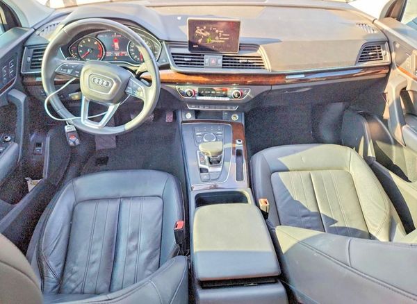 2019 AUDI Q5 quattro Premium