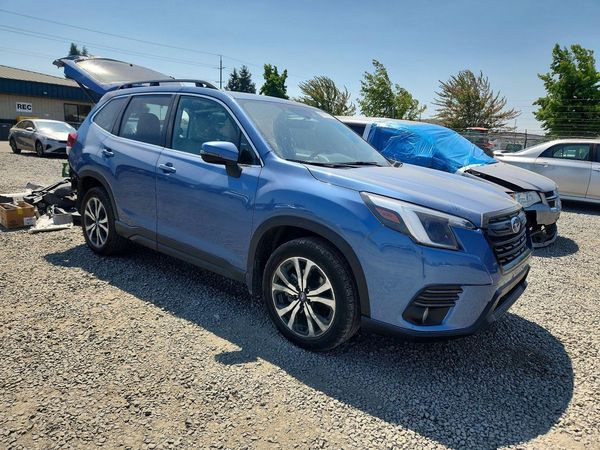 2023 SUBARU FORESTER