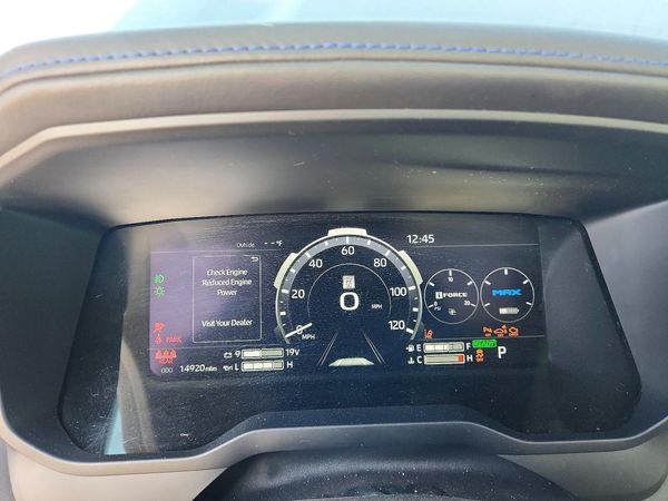 2025 TOYOTA TUNDRA Platinum