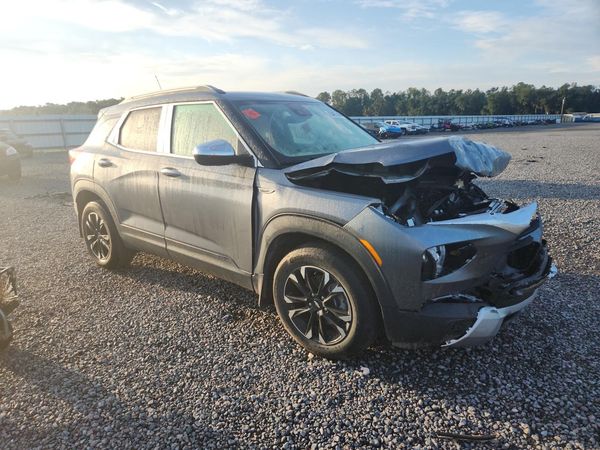 2021 CHEVROLET TRAILBLAZE LT — Passenger 3/4