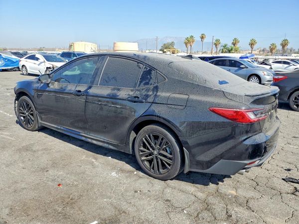 2025 TOYOTA CAMRY