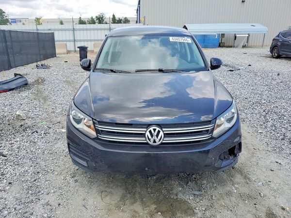 2017 VOLKSWAGEN TIGUAN S, Limited